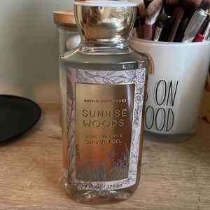 Brand new Sunrise Woods shower gel from Bath and Body Works. Retired Scent!